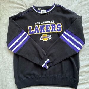 Vintage Lee Sport Los Angeles Lakers Black and Purple Sweater
